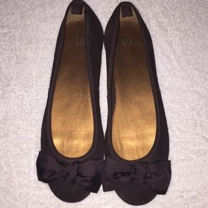 GAP flats, size 8.